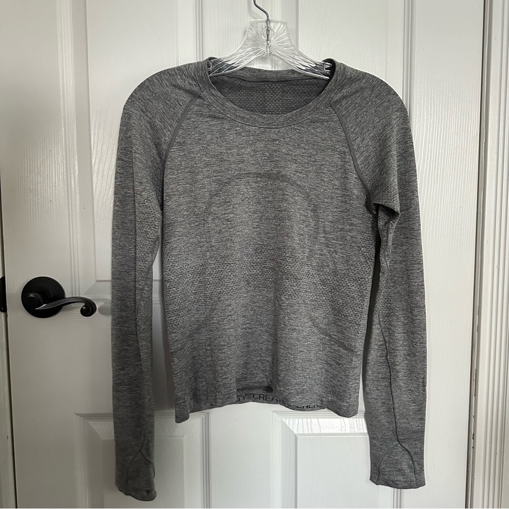 Gray Lululemon Atheltica Swiftly Tech Long Sleeve Crew